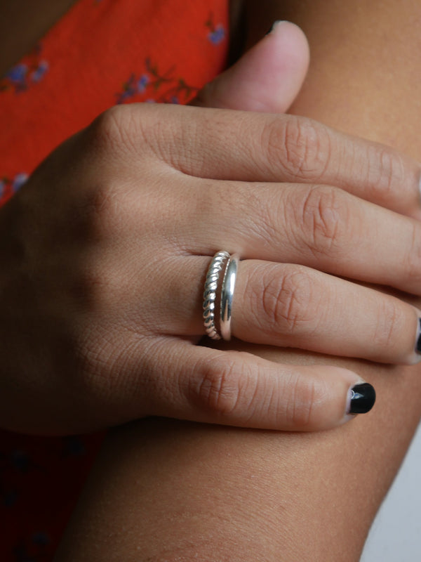 rings, silver rings, stacked rings, statement rings, sterling silver rings, 925 sterling silver jewelry, statement rings, fashion jewelry, fine jewelry, dainty rings, plain rings, trending jewelry, david yurman rings,  waterproof rings, waterproof jewelry, birthday gifts, anniversary gifts, holiday gifts, fashion jewelry,  affordable jewelry,, rings that dont turn green with water, designer jewelry, kesley jewelry, cheap rings, nice jewelry, size 10 rings, size 5 rings, size 6 rings