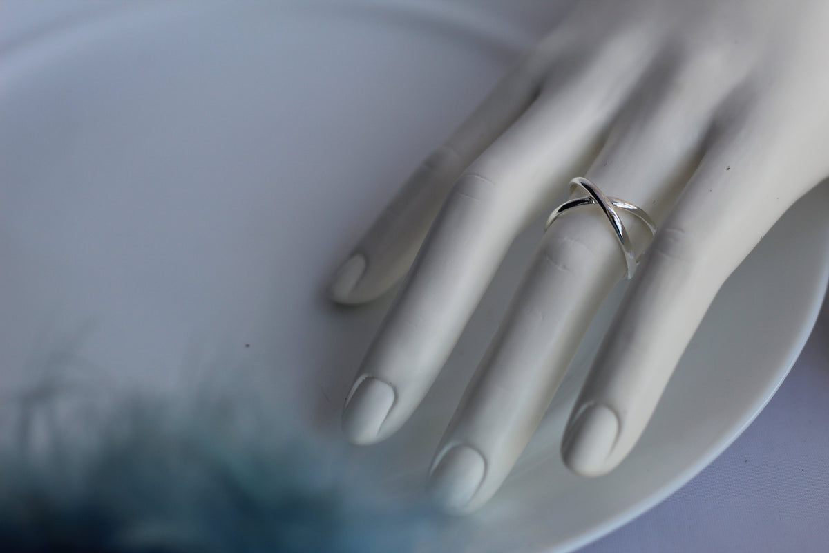 Ex Oh Silver Ring . 925 sterling silver