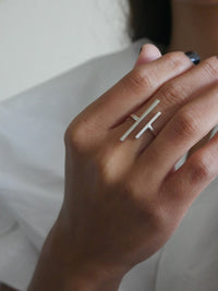 rings, sterling silver rings, adjustable rings, nickel free, jewelry, accessories, ring that wont turn green with water, fashion jewelry, casual rings, womens rings, unisex rings, fashion jewelry, accessories, white gold rings, popular, trending on instagram and tiktok, nice rings, bar rings, dainty rings, gift ideas, going out jewelry, designer rings, rings for fat fingers, rings for skinny fingers 