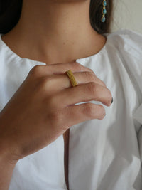 rings, gold rings, gold plated rings, gold plated jewelry, stainless steel rings, statement rings, fashion jewelry, plain rings, bar rings, cool rings, cool jewelry, trending on titkok, fashion jewelry, gold jewelry, gold ring, plain gold ring, waterproof rings, waterproof jewelry, titanium rings, affordable jewelry, cheap jewelry, 