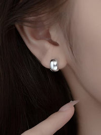 earrings, huggie earrings, chunky hoop earrings, chunky gold earrings, gold plated earrings, nice jewelry, real sterling silver jewelry, white gold hoop earrings, white gold chunky hoop earrings, waterproof chunky huggie earrings, 6mm earrings, tiny hoop earrings, classy earrings, classy jewelry, tight earrings, small hoop earrings, earrings for sensitive ears, cute earrings, cute jewelry, jewelry websites, kesley jewelry, kesley fashion