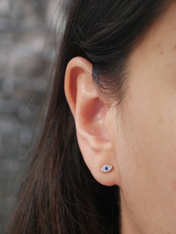 evil eye earrings, evil eye stud earrings, tiny evil eye stud earrings, dainty evil eye earrings, dainty evil eye jewelry, trending evil eye jewelry, trending evil eye accessories, kesley fashion, viral jewelry on instagram, viral instagram brands, viral instagram jewelry, real sterling silver jewelry, hypoallergenic stud earrings, trending jewelry, birthday gift ideas, evil eye gold plated jewelry, diamond evil eye stud earrings, cartilage earrings, tiny jewelry 
