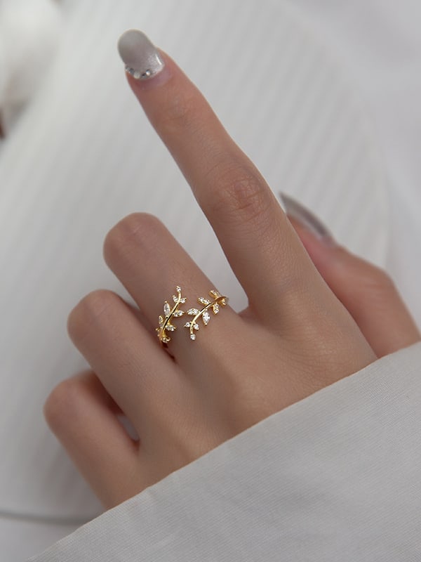 rings, gold rings, dainty gold rings, adjustable gold rings, tiny rings, diamond gold plated rings, tarnish free rings, real sterling silver rings, cute rings, nice rings, jewelry websites, viral jewelry, viral rings, trending accessories, kesley fashion, leaf rings, flower rings, kesley jewelry, trending, influencer brands, cute jewelry
