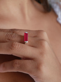 rings, silver rings, pink rings, bar rings, jewelry, accessories, statement rings, dainty rings for men and women, unisex rings, jade rings, jade jewelry, pink jewelry, waterproof rings, cool rings, trending on tiktok, trending on instagram, nice jewelry, gift ideas, gifts, accessories, pink crystals, pink gemstone jewelry, gift ideas, gifts, statement rings, nice jewelry, casual rings, anniversary jewelry